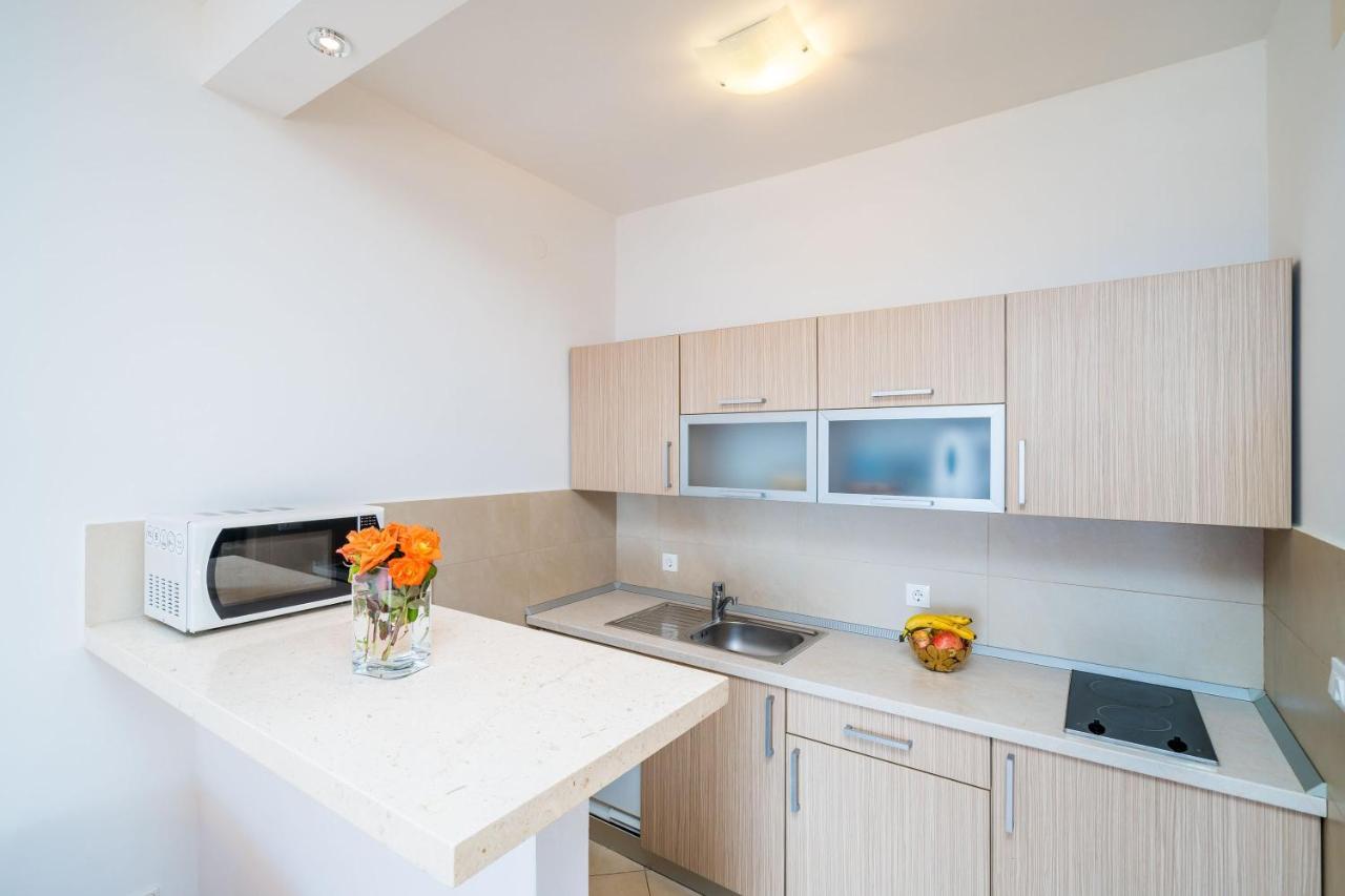 Apartments Marnic- Blue Chill Млини Экстерьер фото