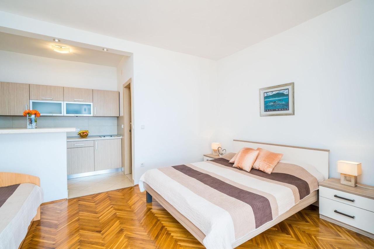 Apartments Marnic- Blue Chill Млини Экстерьер фото